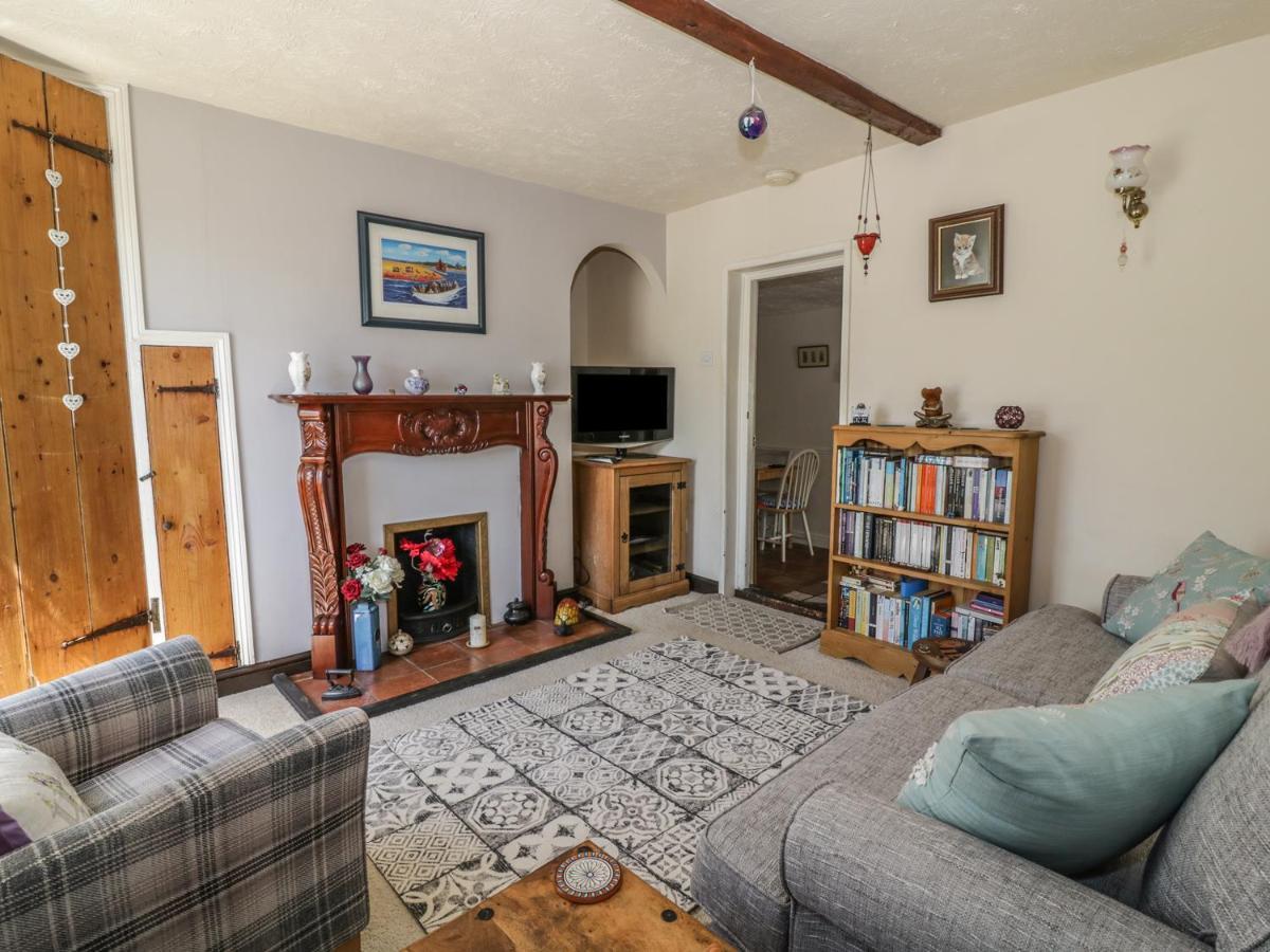 Megs Cottage ノリッチ エクステリア 写真